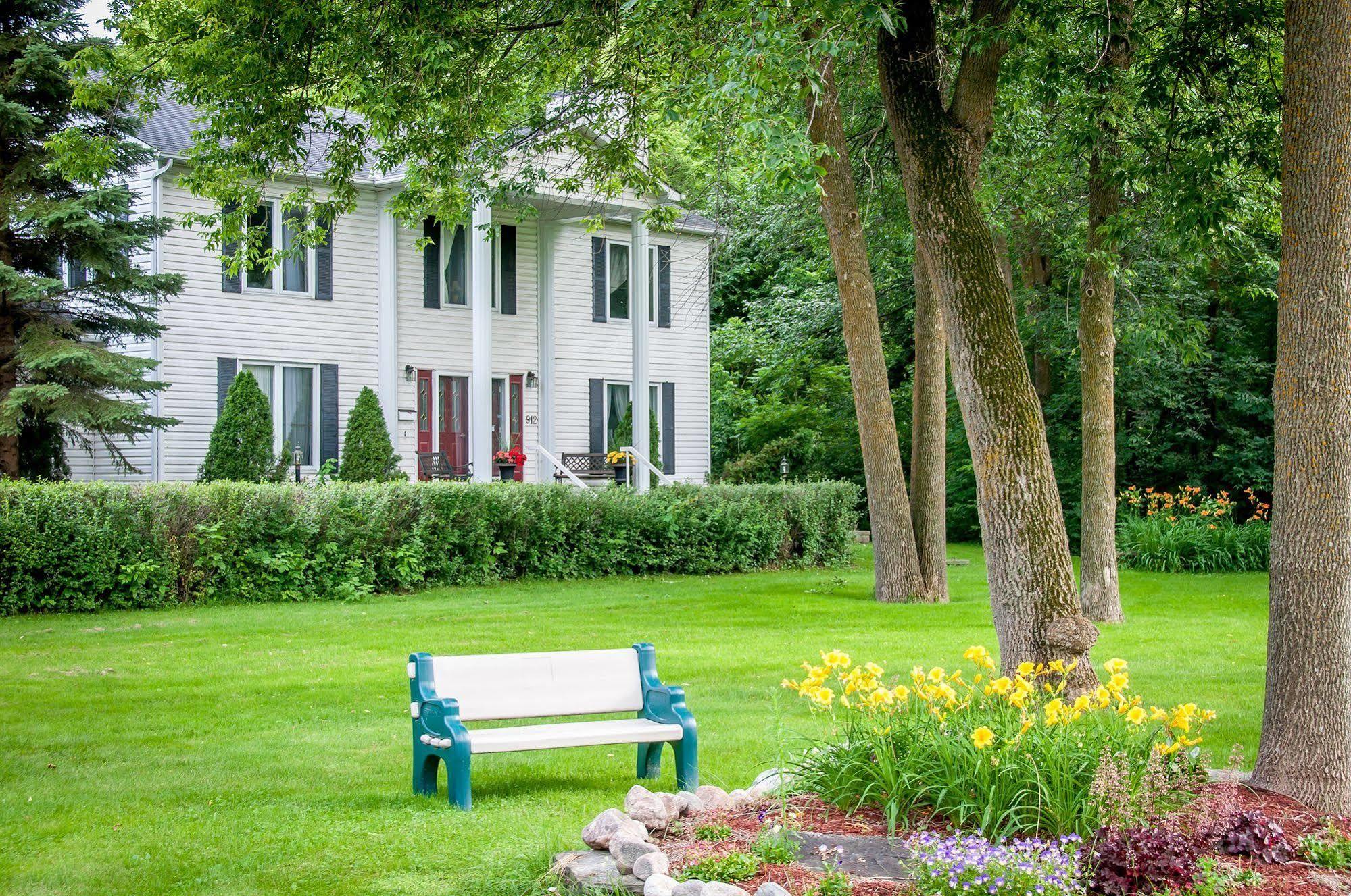 La Villa Rivermead Гатино Экстерьер фото